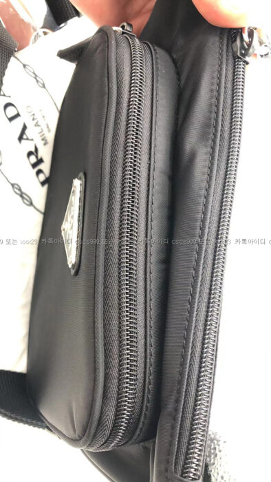 2023.01.10_[백*지 고객님 검수] 프라다 사피아노 포인트 가죽 숄더백 4