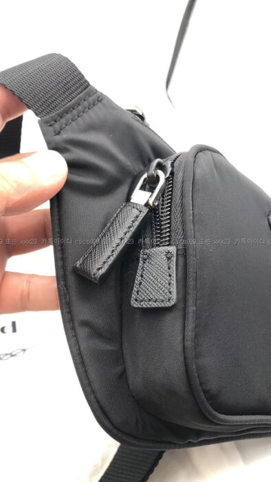 2023.01.10_[백*지 고객님 검수] 프라다 사피아노 포인트 가죽 숄더백 7