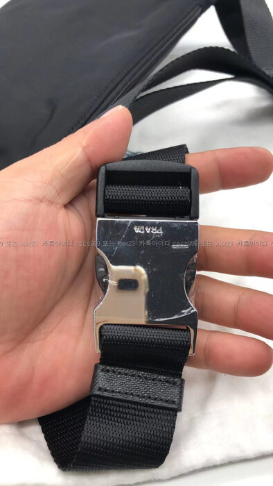 2023.01.10_[백*지 고객님 검수] 프라다 사피아노 포인트 가죽 숄더백 10