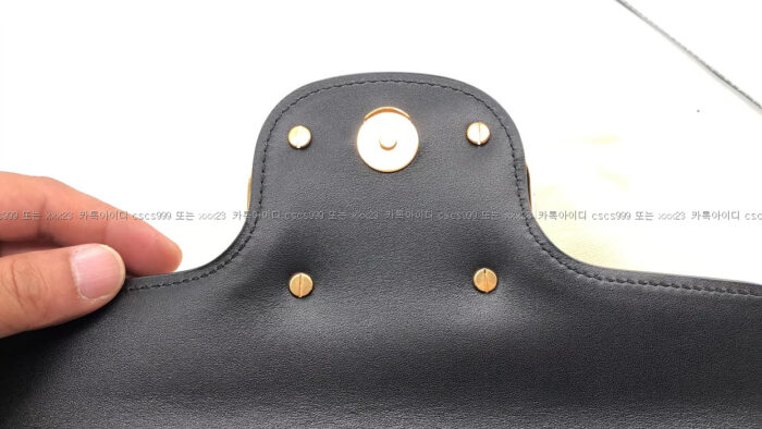 2023.01.06_[곽*호 고객님 검수] 발렌티노 브이로고 플랩 크로스백 12