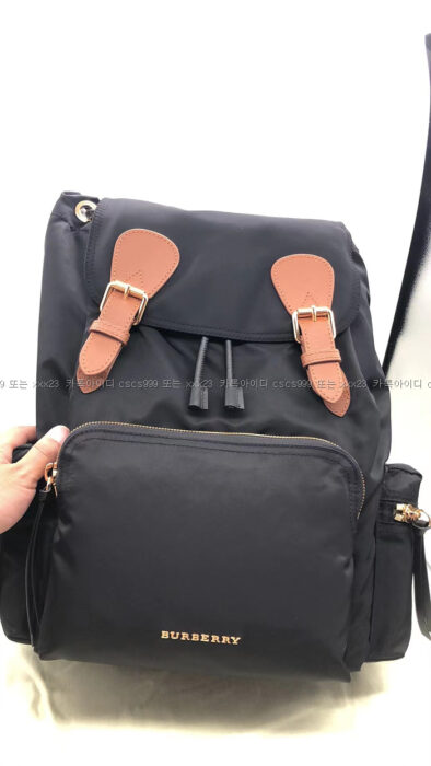 2023.01.05_[윤*영 고객님 검수] 버버리 가방 3
