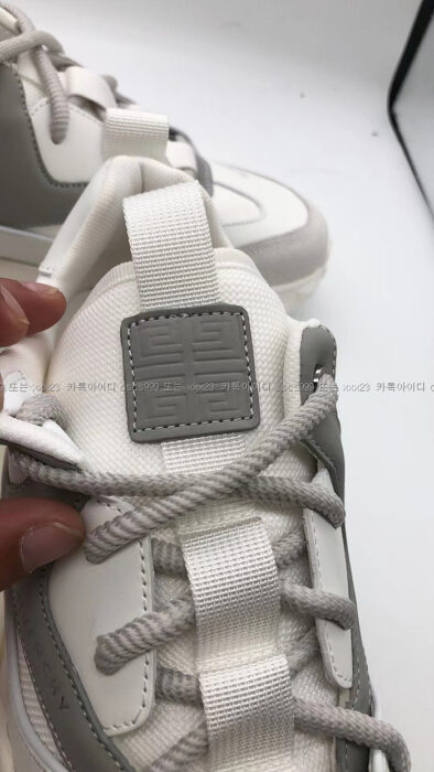 2023.01.05_[김*헌 고객님 검수] 지방시 레플리카 신발 9