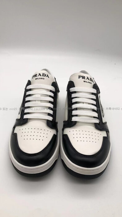 2024.01.11_[석*수 고객님 검수] 프라다 신삼각 로고 디스트릭트 3