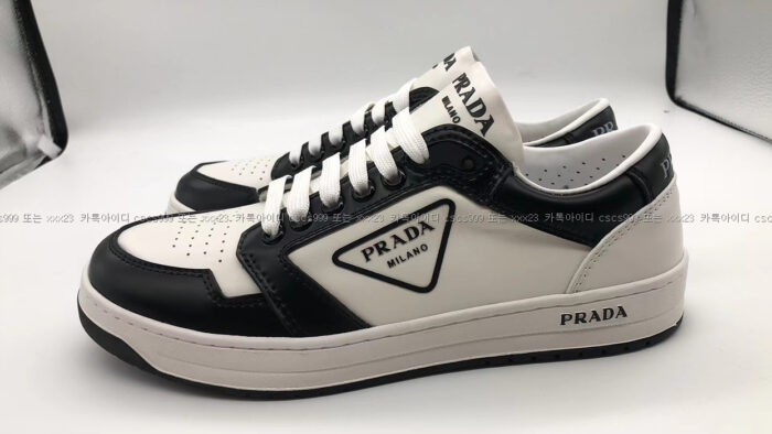 2024.01.11_[석*수 고객님 검수] 프라다 신삼각 로고 디스트릭트 4