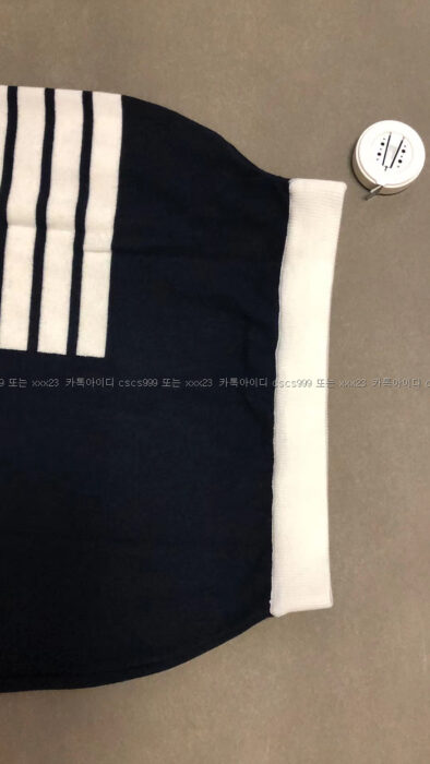 2023.01.12_[최*경 고객님 검수] 톰브라운 레플리카 스커트 2