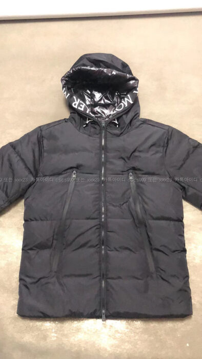 2024.03.21_[김ㅇ서 고객님 검수] 몽클레어 레플리카 패딩 2