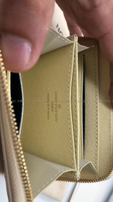 [이ㅇ현 고객님 검수] 루이비통 레플리카 지갑 9