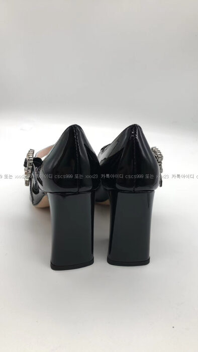 [김ㅇ현 고객님 검수] 로저비비에 레플리카 구두 4