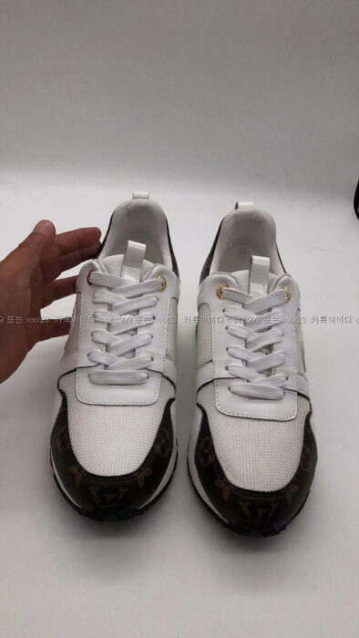 [석ㅇ민 고객님 검수] 루이비통 레플리카 신발 2