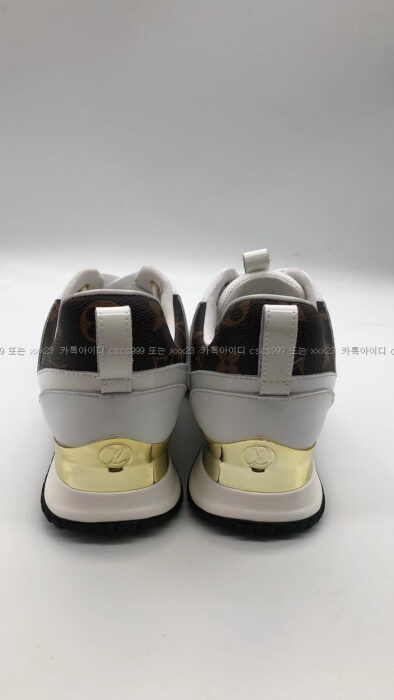 [석ㅇ민 고객님 검수] 루이비통 레플리카 신발 4