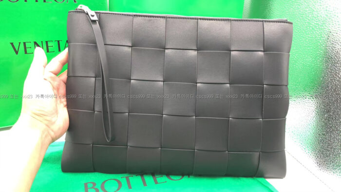 [권ㅇ성 고객님 검수] 보테가베네타 레플리카 클러치 2