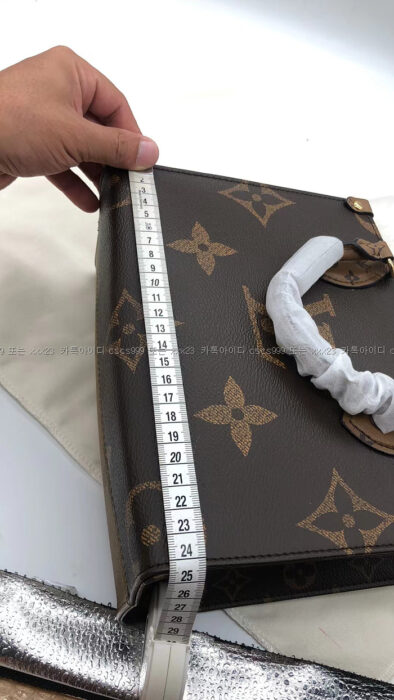 2023.03.05_[윤*영 고객님 검수] 보테가베네타 레플리카 클러치 10