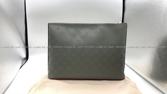 2023.04.22_[김ㅇ양 고객님 검수] 루이비통 레플리카 클러치 52854 2