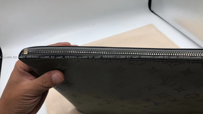 2023.04.22_[김ㅇ양 고객님 검수] 루이비통 레플리카 클러치 52854 5