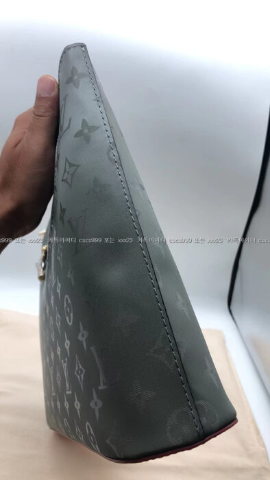 2023.04.22_[김ㅇ양 고객님 검수] 루이비통 레플리카 클러치 52854 10