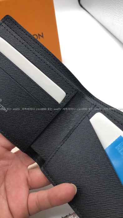 2023.04.25_[조ㅇ정 고객님 검수] 루이비통 레플리카 지갑 7