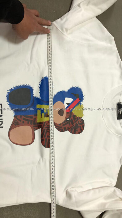 2023.04.29_[박ㅇ일 고객님 검수] 펜디 레플리카 맨투맨 7