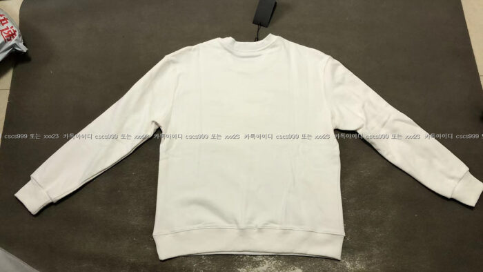 2023.04.29_[박ㅇ일 고객님 검수] 펜디 레플리카 맨투맨 10