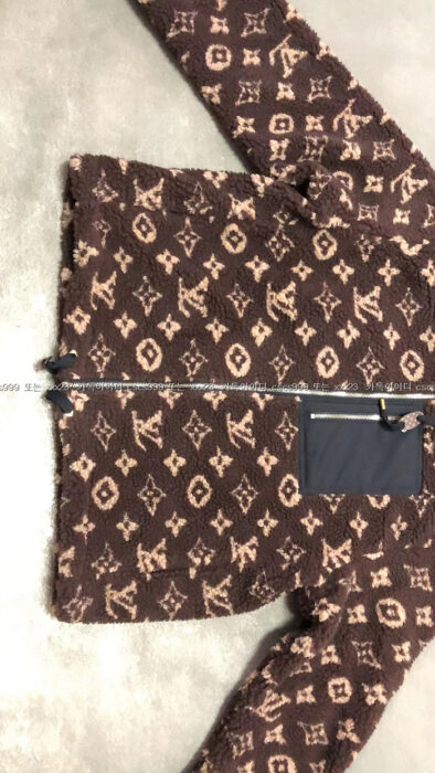 2023.05.04_[신ㅇ아 고객님 검수] 루이비통 레플리카 후드 집업 5