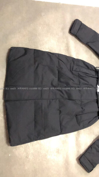 2023.05.05_[정ㅇ연 고객님 검수] 프라다 레플리카 패딩 43261 8