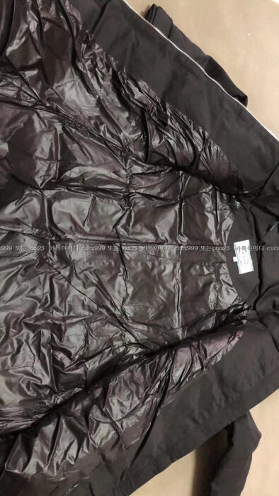 2023.05.05_[정ㅇ연 고객님 검수] 프라다 레플리카 패딩 43261 14