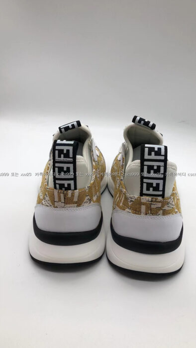 2023.05.07_[서ㅇ석 고객님 검수] 펜디 레플리카 신발 43942 5