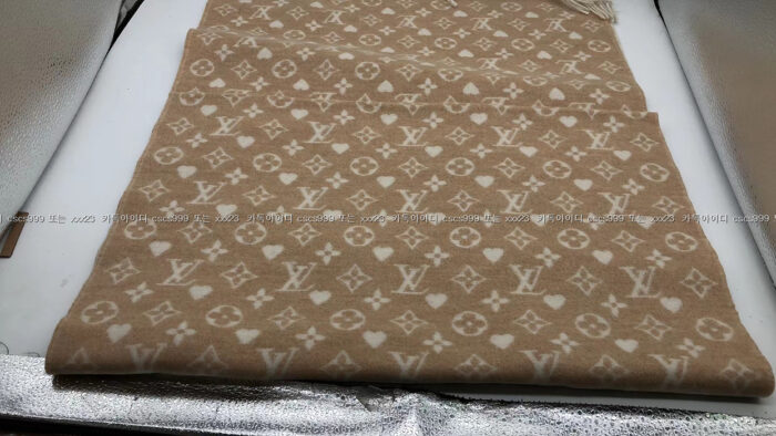 2023.06.19_[이ㅇ선 고객님 검수] 루이비통 레플리카 머플러 4