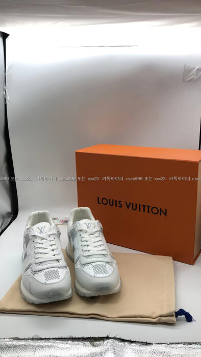 2023.06.27_[김ㅇ선 고객님 검수] 루이비통 레플리카 신발 2