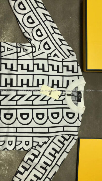 2023.08.24_[박ㅇ선 고객님 검수] 펜디 레플리카 니트 3