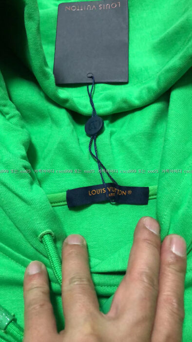2023.09.04_[임ㅇ식 고객님 검수] 루이비통 레플리카 후드 8