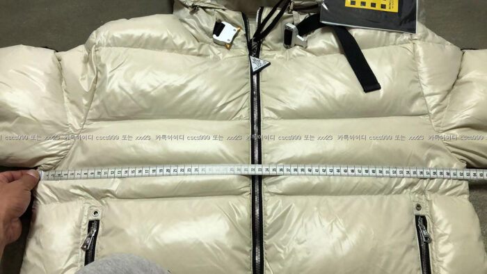 2024.03.10_[권ㅇ영 고객님 검수] 몽클레어 레플리카 패딩 7