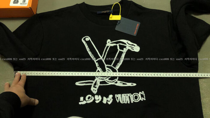 2023.09.10_[박ㅇ호 고객님 검수] 루이비통 레플리카 맨투맨 5