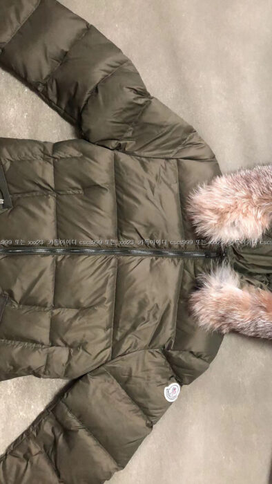 2024.03.15_[권ㅇ정 고객님 검수] 몽클레어 레플리카 패딩 4