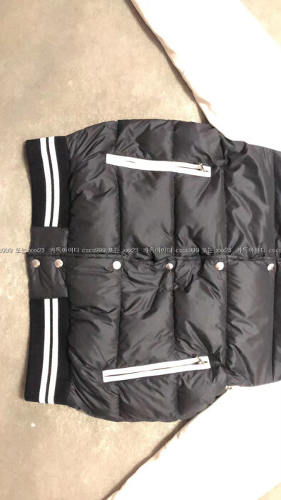 2024.03.10_[권ㅇ혁 고객님 검수] 몽클레어 레플리카 패딩 4