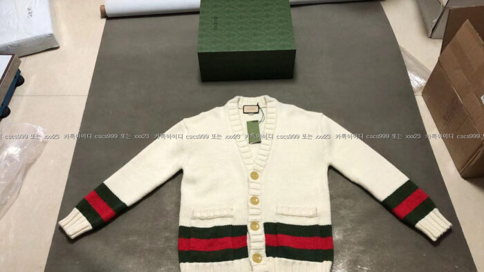 2023.09.28_[임ㅇ석 고객님 검수] 구찌 레플리카 가디건 2