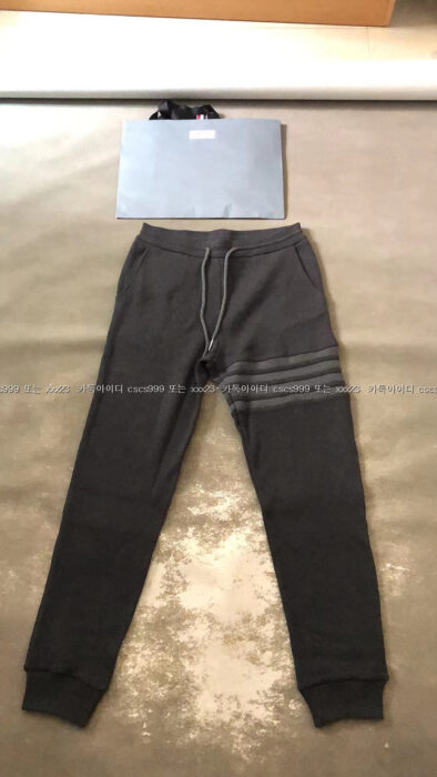 2023.09.23_[탁ㅇ정 고객님 검수] 톰브라운 레플리카 바지 2