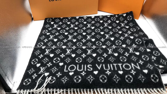 2023.10.21_[박ㅇ영 고객님 검수] 루이비통 레플리카 머플러 4