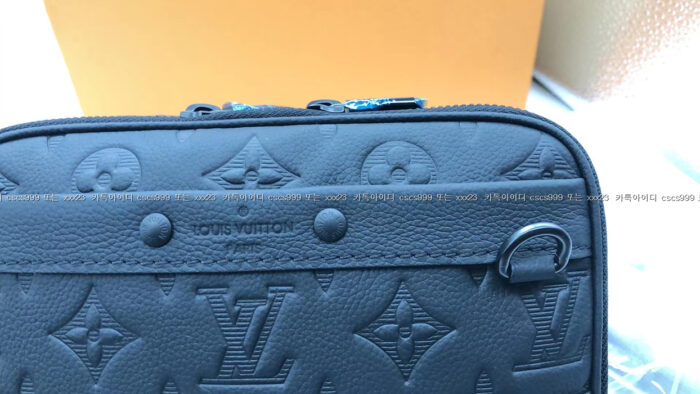 2023.10.18_[박ㅇ선 고객님 검수] 루이비통 레플리카 가방 4