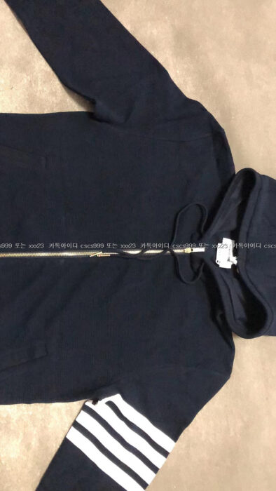 2023.10.21_[권ㅇ석 고객님 검수] 톰브라운 레플리카 후드 4