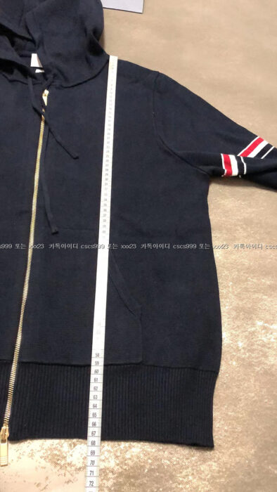 2023.10.18_[정ㅇ연 고객님 검수] 톰브라운 레플리카 후드집업 8