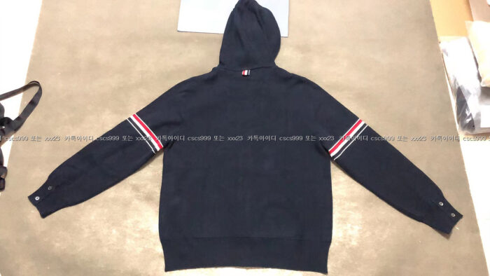 2023.10.18_[정ㅇ연 고객님 검수] 톰브라운 레플리카 후드집업 10