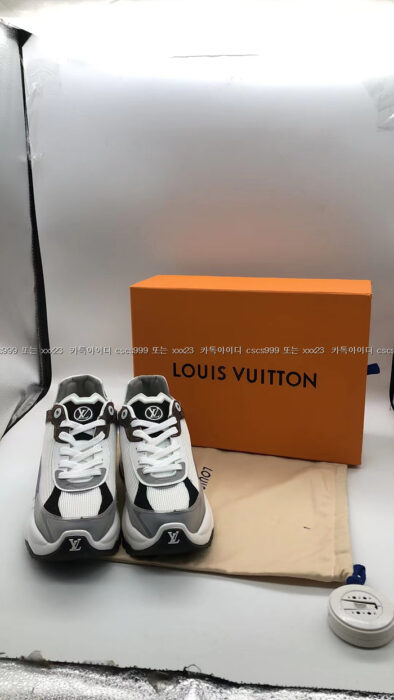 2023.11.04_[한ㅇ석 고객님 검수] 루이비통 레플리카 신발 2