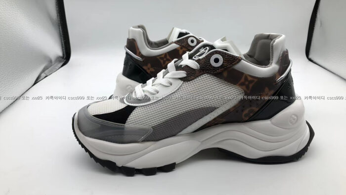 2023.11.04_[한ㅇ석 고객님 검수] 루이비통 레플리카 신발 9