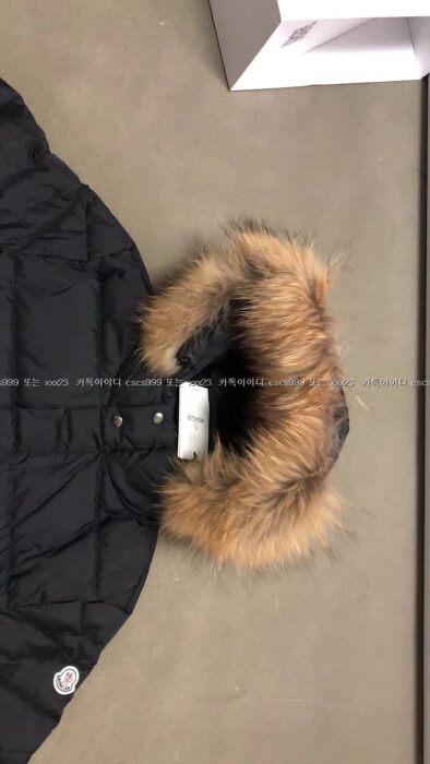 2024.03.27_[권ㅇ호 고객님 검수] 몽클레어 레플리카 패딩 3