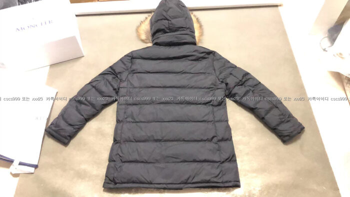 2024.03.27_[권ㅇ호 고객님 검수] 몽클레어 레플리카 패딩 15