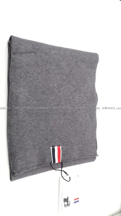 2023.12.17_[권ㅇ민 고객님 검수] 톰브라운 레플리카 머플러 3