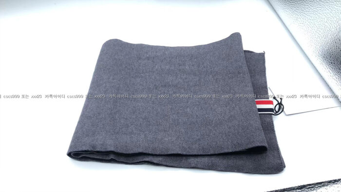 2023.12.17_[권ㅇ민 고객님 검수] 톰브라운 레플리카 머플러 5