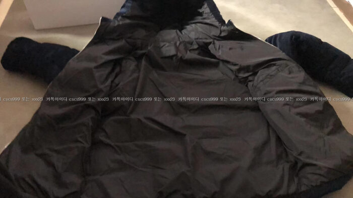 2023.12.15_[임ㅇ호 고객님 검수] 프라다 레플리카 패딩 9