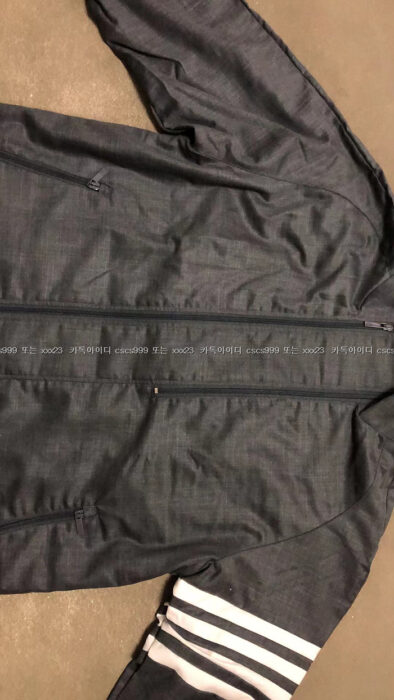 2023.12.07_[이ㅇ민 고객님 검수] 톰브라운 레플리카 자켓 4