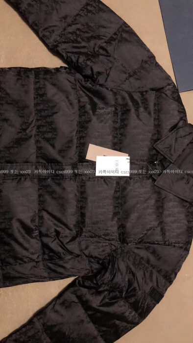 2023.12.19_[이ㅇ수 고객님 검수] 디올 레플리카 경량 패딩 4